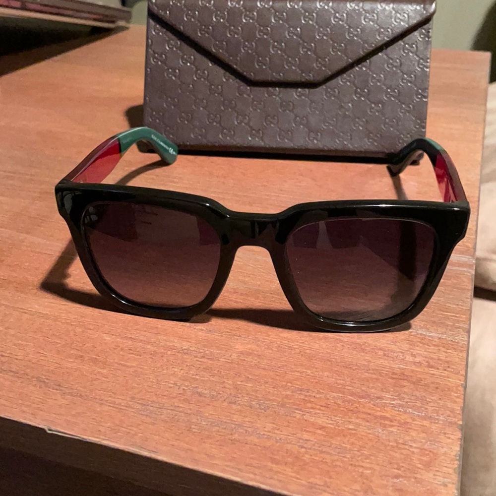 GUCCI sunglasses